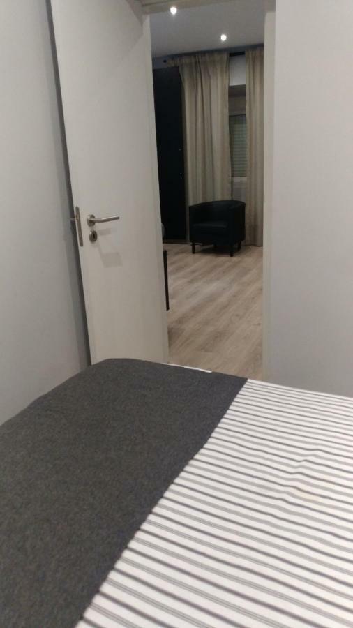Lisbon Heart Santa Marta Apartment ภายนอก รูปภาพ